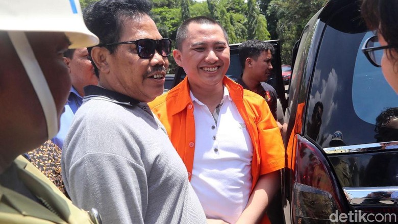 Kata Pengacara Bos First Travel Butuh Rp 1,3 T Biayai Umrah Jemaah Kata Pengacara Bos First Travel Butuh Rp 1,3 T Biayai Umrah Jemaah