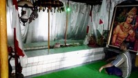 Kendati Arca Banteng tak lagi ada, warga setempat masih setia merawat tempat ini. Juru Kunci Reco Banteng Sutrisno (45) mengatakan, tempat ini merupakan tempat bertapa Raja Hayam Wuruk. Khususnya pada hari Kliwon, dalam penanggalan Jawa, petilasan Hayam Wuruk ramai dikunjungi peziarah. Ada yang sekadar mendoakan leluhur mereka, ada pula yang ingin bisnisnya lancar, mendapat jodoh dan naik pangkat. “Biasanya saat Pilkada, calon-calon datang ke sini. Dua bulan yang lalu ada calon bupati dari Sampang (Madura) datang ke sini. Tujuannya kirim doa, minta restu kepada leluhur,” ungkapnya.