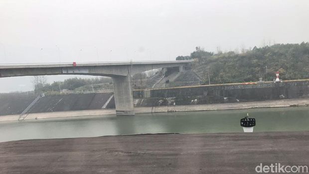 Three Gorges Dam