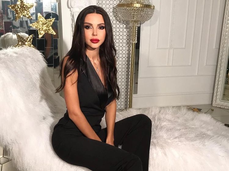 Foto: Iri Banget! Model Rusia Ini Langsung Langsing Lagi Pasca Lahiran