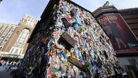 Hotel ini memiliki 5 kamar, yang didekorasi dari 2 ton sampah menjadi seartistik mungkin! (AFP)