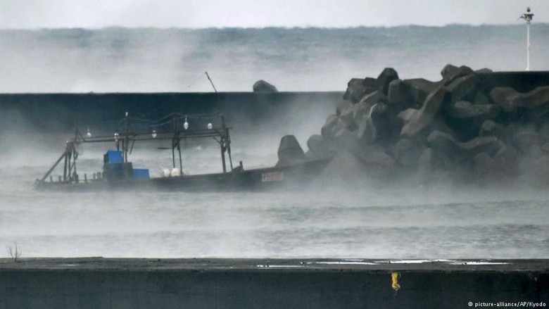 Kapal Hantu di Jepang Gambaran Keputusasaan Nelayan Korut Kapal Hantu di Jepang Gambaran Keputusasaan Nelayan Korut