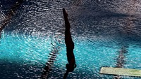 Aksi salah satu atlet di ajang CIMB Niaga Indonesia Open Aquatic Championship 2017
