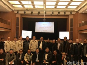 PLTU Jawa 7 Harus Beres 2019, Dirut PLN Terbang ke China