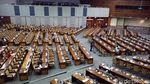Foto: Kursi Paripurna DPR Kosong Melompong Pong Pong