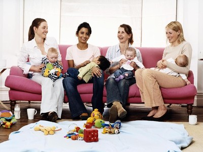 Komunitas MamaShares, Wadah Ibu-ibu Diskusi Soal Motherhood Komunitas MamaShares, Wadah Ibu-ibu Diskusi Soal Motherhood