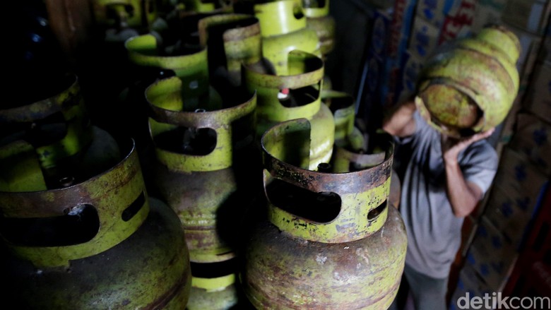Satgas Pangan Polda Jabar Selidiki Kelangkaan Elpiji 3 Kg Satgas Pangan Polda Jabar Selidiki Kelangkaan Elpiji 3 Kg