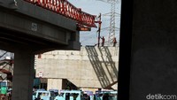Meski baru sebagian yang diresmikan, namun kehadiran tol ini diharapkan dapat mengurangi kemacetan yang kerap terjadi di Jalan Raya Kalimalang dan Tol Jakarta Cikampek yang kerap mengalami penumpukan volume kendaraan di Gerbang Tol Halim.