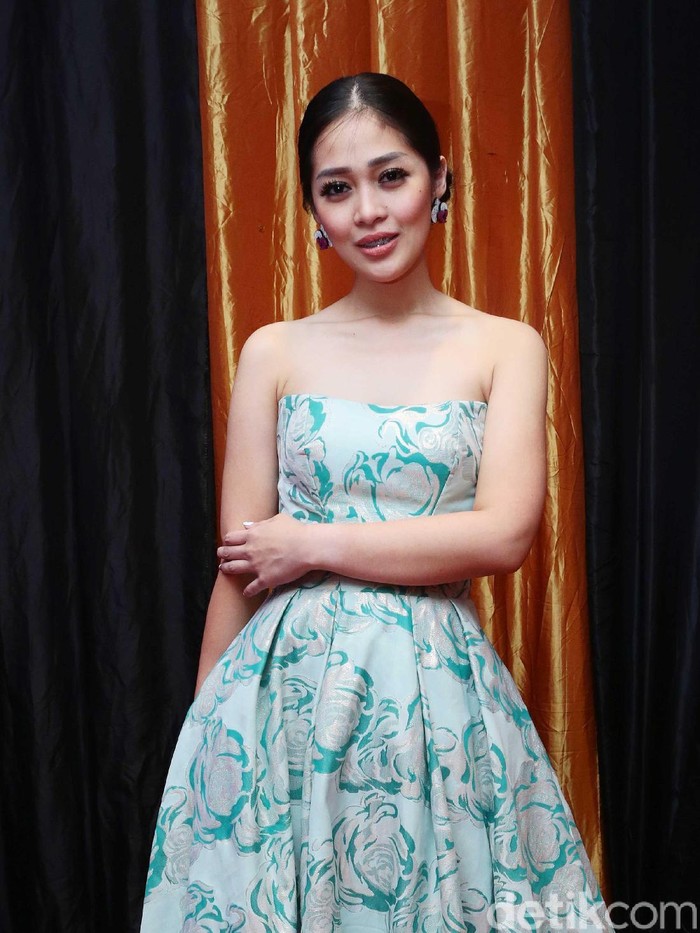 Batal Cerai Dari David Noah Ini Penampilan Gracia Indri Batal Cerai Dari David Noah Ini Penampilan Gracia Indri