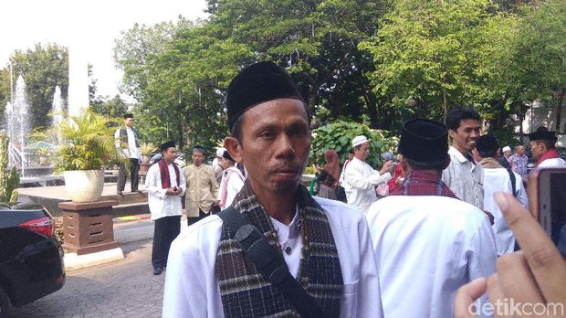 Salah seorang marbut yang dapat kesempatan umrah