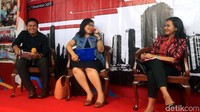 Diskusi bertemakan Perempuan dan Politik itu digelar dalam rangka tukar pikiran kader perempuan yang akan menduduki posisi strategis di daerahnya masing-masing. 