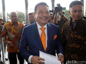 Video: Otto Hasibuan Mundur Jadi Pengacara Novanto