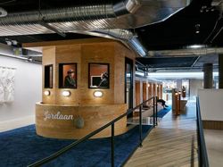 Kantor Keren Airbnb, Startup yang Bikin Hotel Ketar Ketir