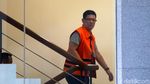 Plt Sekda Jambi Kembali Diperiksa KPK Plt Sekda Jambi Kembali Diperiksa KPK