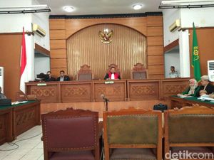KPK Persoalkan Bukti Surat dari BPK yang Didapat Pengacara Novanto