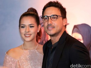 So Sweet! Hamish dan Raisa Kompak Masak Bareng di Rumah