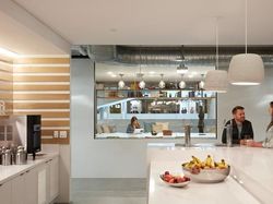 Kantor Keren Airbnb, Startup yang Bikin Hotel Ketar Ketir