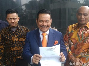 Otto Hasibuan Mundur dari Tim Pengacara Setya Novanto