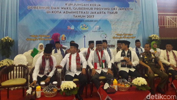 RT/RW Se-Jaktim Curhat soal Normalisasi Sungai hingga RSUD ke Anies