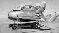 MCDonnell XF-85 Goblin, sebuah pesawat jet purwarupa dari Amerika Serikat, untuk dikerahkan dari teluk Convair B-36. Istimewa/gizmodo.