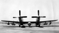 North American XF-82, berupa pesawat dengan dua mesin P-51 Mustang yang memungkinkan untuk digunakan dalam peperangan jarak jauh. Istimewa/gizmodo.