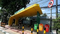 Ini penampakan wajah baru Halte Slamet Riyadi, Jakarta Timur, Jumat (8/12/2017).
