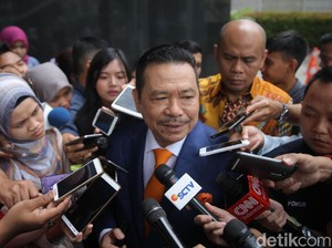 Mundur Jadi Pengacara Novanto, Otto: Tak Ada Kesepakatan Jelas