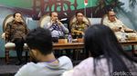 Diskusi Posisi Ketua DPR: Antara Politik dan Hukum