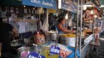 Liburan ke Thailand? Jangan Lupa Cicip 10 Street Food Enak di Pasar Chatuchak
