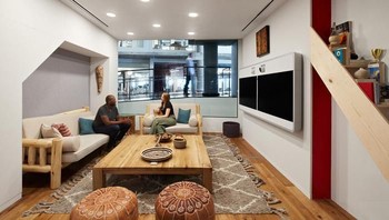 Saat ini jumlah karyawan Airbnb sekitar 3.100 dan tersebar di beberapa negara. Foto: Office Snapshot