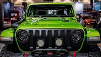 Jeep Wrangler tampil menawan dengan aksesori MOPAR. Foto: Pool (Los Angeles Motor Show 2017)