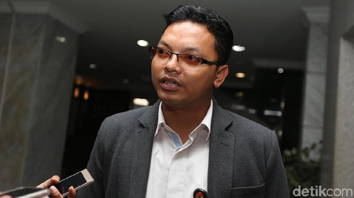 Jubir MK, Fajar Laksono