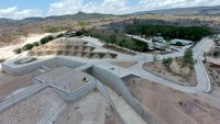 Keberadaan Bendungan dengan biaya Rp 710 miliar ini diharapkan bisa memberi manfaat banyak untuk masyarakat NTT yang selama ini terkenal daerah kering. Pool/Kementerian PUPR.