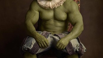 Kalau ini Hulk jadul. “Aku hanya kebagian memotret, timku yang mengerjakan lain-lainnya dan mereka sangat profesional,” tutur Sacha. Foto: Istimewa/Sacha Goldbenger