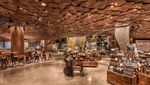 Mengintip Suasana Gerai Starbucks Terbesar Dunia di Shanghai