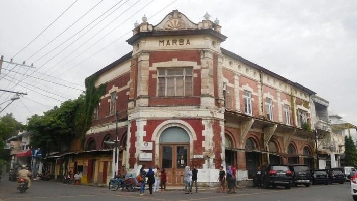 Gedung bersejarah di Kota Lama Semarang