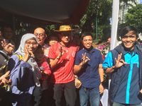 Datang ke Kebayoran Baru, Sandiaga Tinjau Aduan Warga