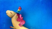 Nah kalau pisangnya sudah berbentuk begini, yakin mau menyantapnya? Unicorn ini terlihat menggemaskan. Foto: Stephan Brusche