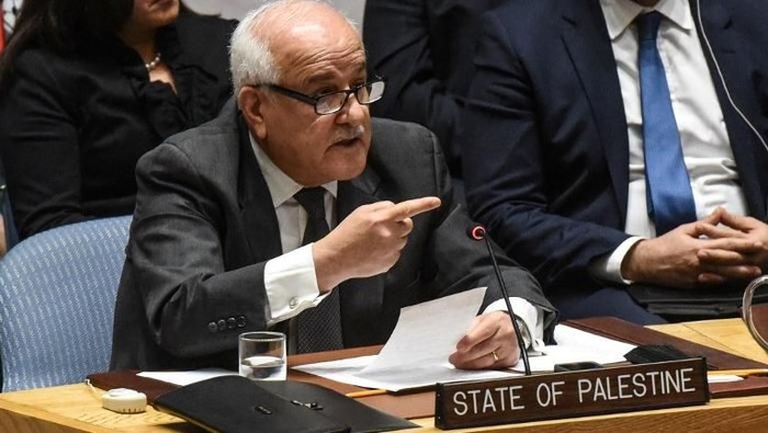 NEW YORK, NY - DECEMBER 08: Palestinian Ambassador to the United Nations Dr. Riyad H. Mansour speaks during a United Nations Security Council meeting on the situation in Palestine at the United Nations headquarters on December 8, 2017 in New York City. Deadly clashes broke out in Jerusalem and the West Bank after US President Donald Trumps decision to recognize Jerusalem as the capital of Israel.   Stephanie Keith/Getty Images/AFP