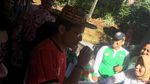 Berkaus Persija, Sandiaga Tinjau Kantor Kecamatan Kebayoran Baru