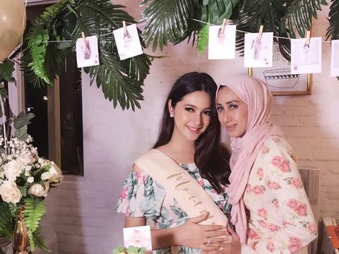 Ayu Ting Ting Foto Bareng Raffi-Nagita, Jawaban Raisa Jika Diselingkuhi