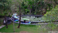 Waterpark untuk anak-anak kedalaman airnya cuma 50 centimeter, nanti akan ada mainan di tengah-tengah kolam. Waterpark ini khusus untuk anak-anak. Jadi ada segmennya sendiri-sendiri, untuk pengunjung yang sudah dewasa bisa di waterboom (Pertiwi/detikTravel)