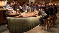 Shanghai sendiri jadi kota dengan pertumbuhan pasar tercepat untuk Starbucks. Tiap 15 jam ada gerai Starbucks baru dibuka di sana. Foto: Istimewa