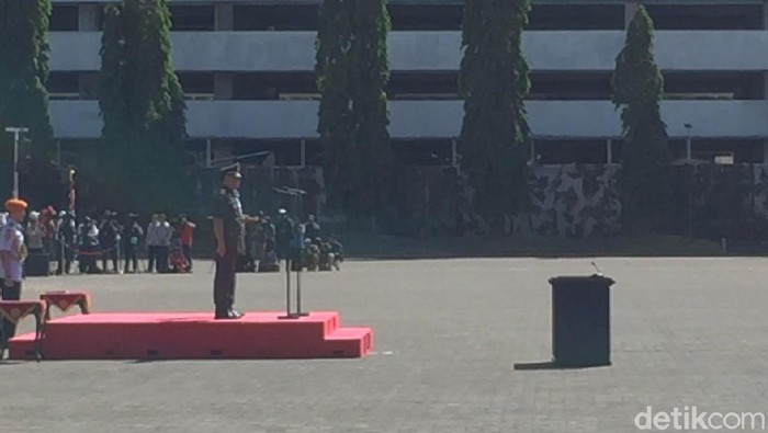 TNI Upacara Sertijab Marsekal Hadi Jadi Panglima di Mabes Cilangkap