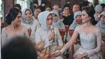 Intimnya Prosesi Lamaran Raditya Dika dan Annisa Aziza