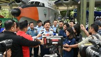 Di dalam Museum Pusat Dirgantara Mandala ini juga dikoleksi Pesawat Cureng yang pertama kali terbang, dengan logo Merah Putih yang diterbangkan oleh Bapak Adi Sucipto diatas wilayah Yogyakarta pada tahun 1945, tepatnya pada tanggal 26 Oktober 1945, sehingga menjadi tonggak sejarah penerbangan Indonesia. (Foto: dok. Puspen TNI)