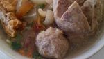 Butuh Kehangatan? Yuk, Cicip Semangkuk Bakso di Tangerang Selatan Ini