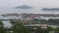 Pemandangan Pulau Mahe dari atas perbukitan. Seychelles memiliki 115 pulau (Fitraya/detikTravel)