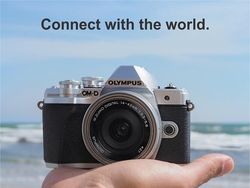 Kamera Mirrorless Jagoan Baru Olympus