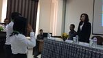 Foto: Ini Tin, Pembuang Duit ke WC yang Kini Jadi Staf Ahli Menteri